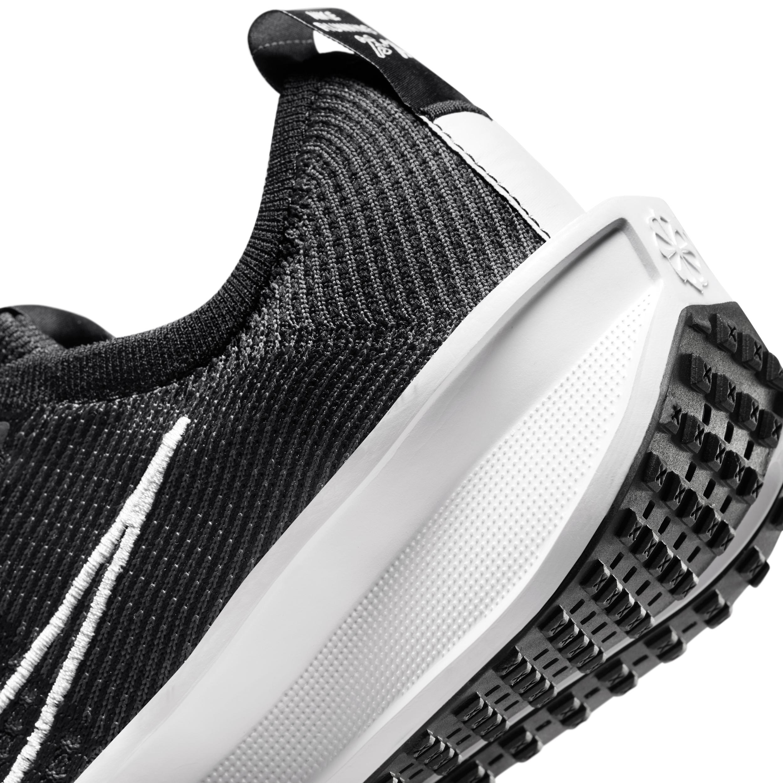 Nike Women's Interact Run Road Running Shoes Product Image