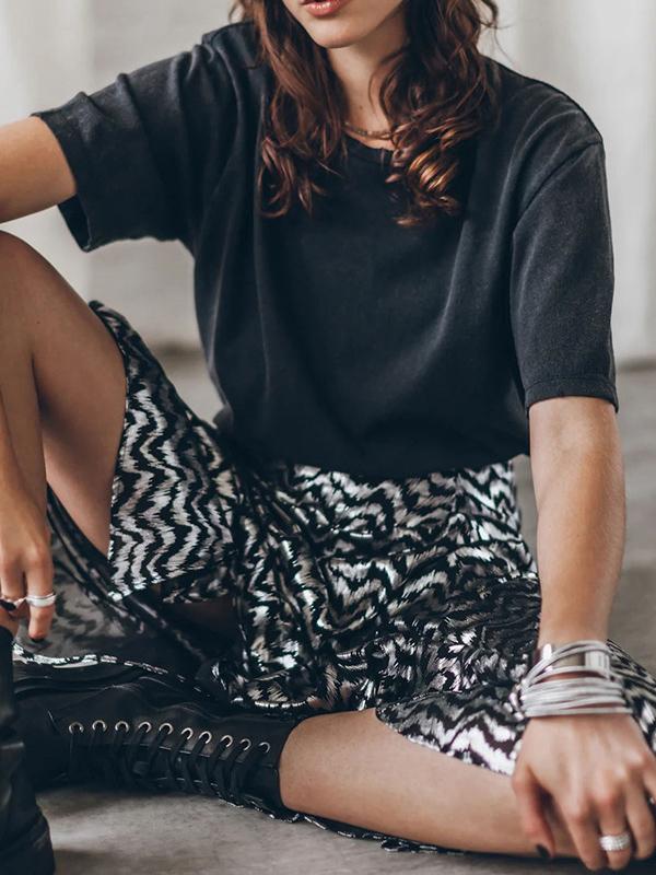 Loose Bronzing Contrast Color Split-Side Skirts Bottoms Product Image