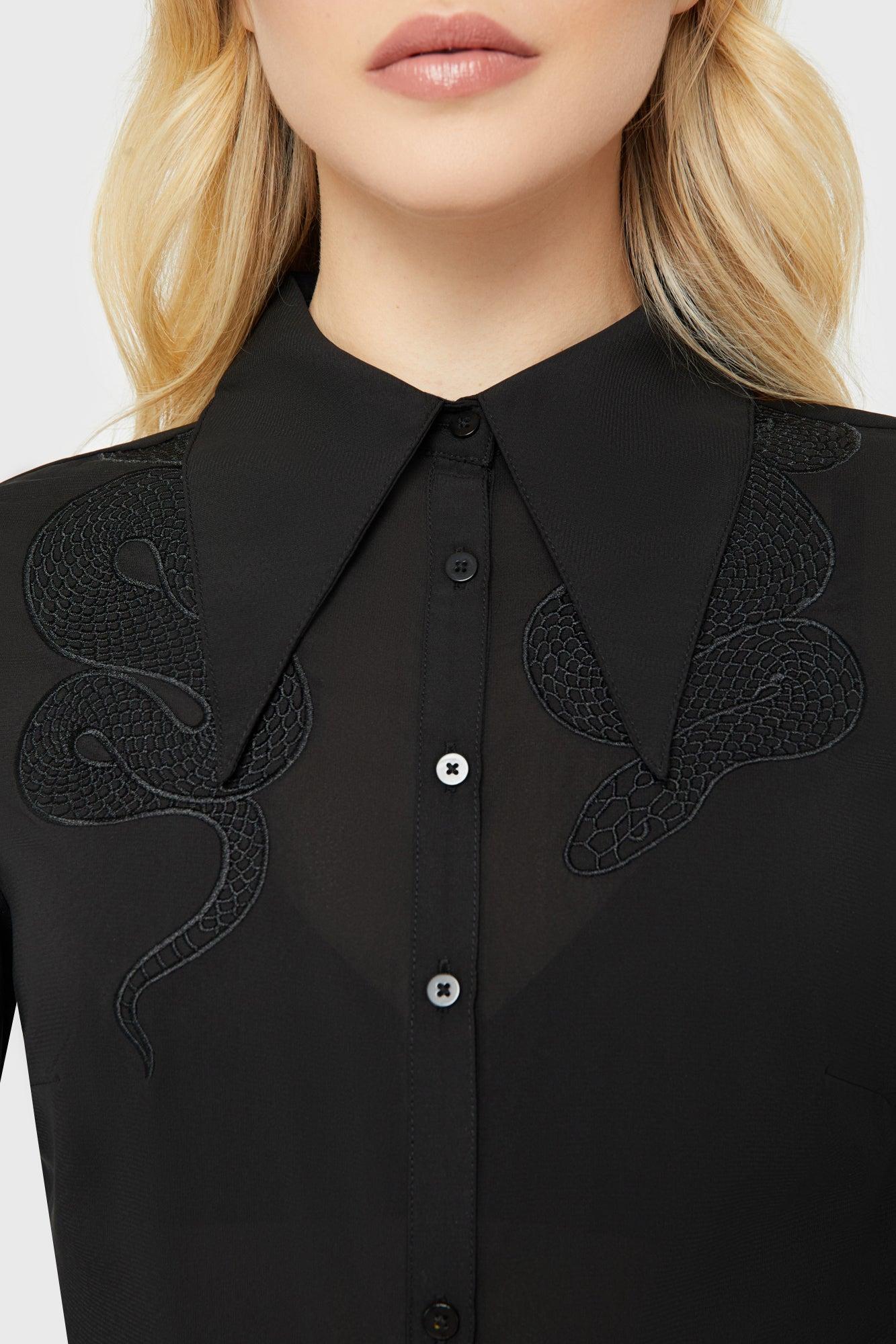Serpents Den Shirt Female Product Image