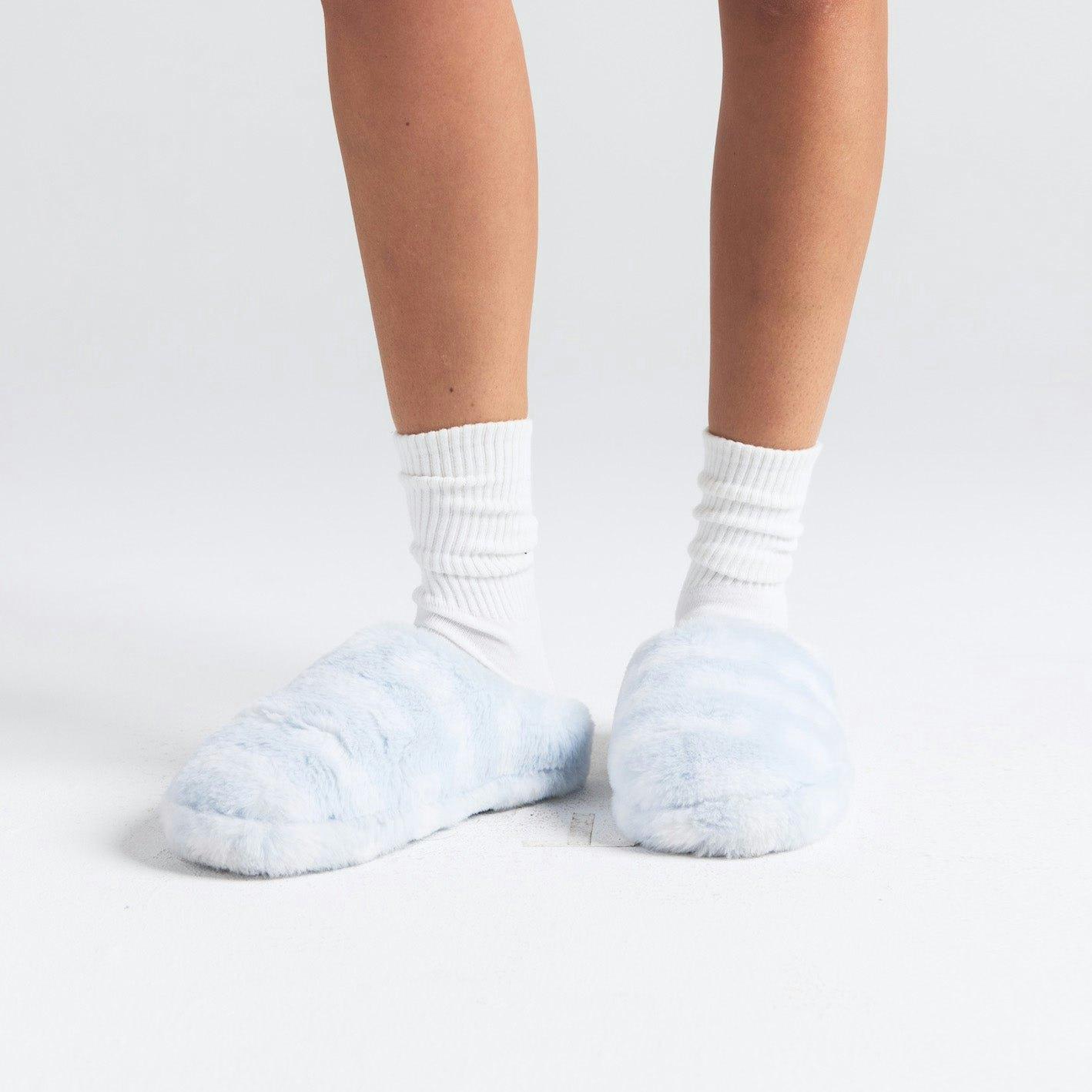 LOGO SLIPPER | BLUE QUARTZ Product Image