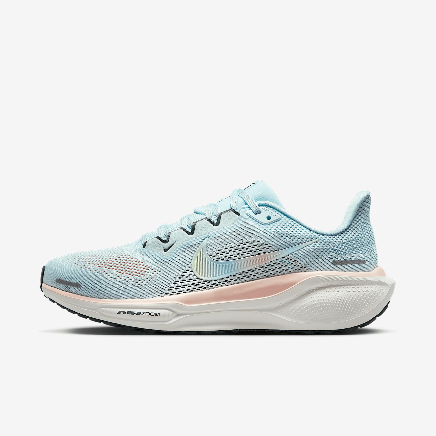 Nike Womens Pegasus 41 Running Shoes Product Image