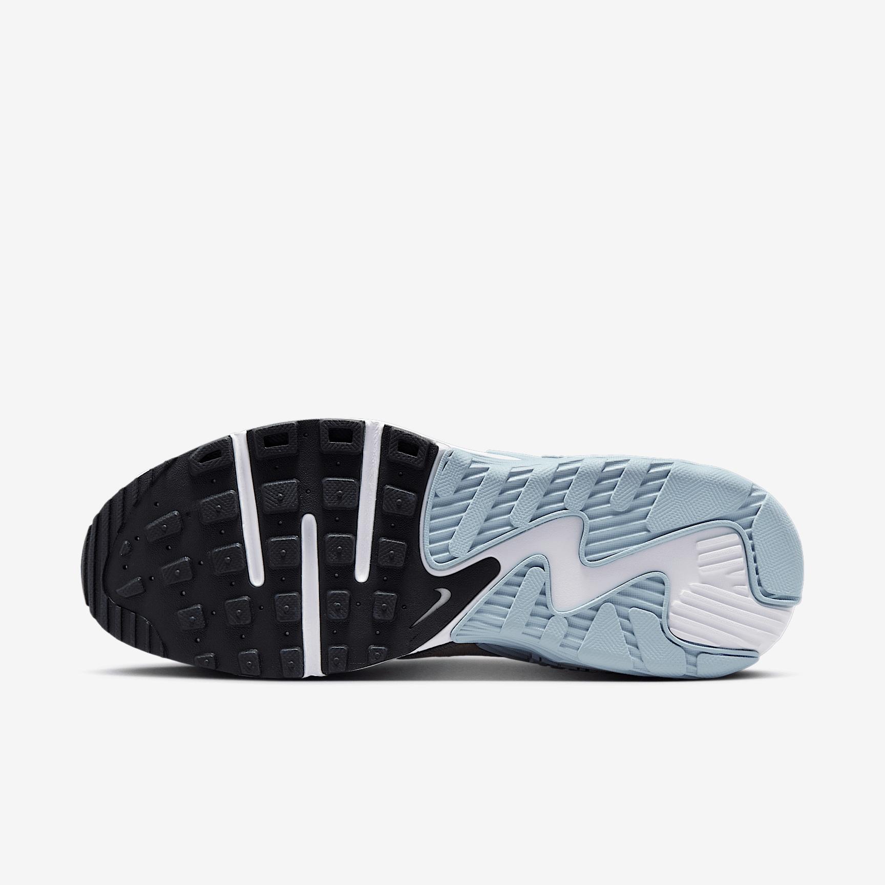 Nike Women's Air Max Excee Shoes Product Image