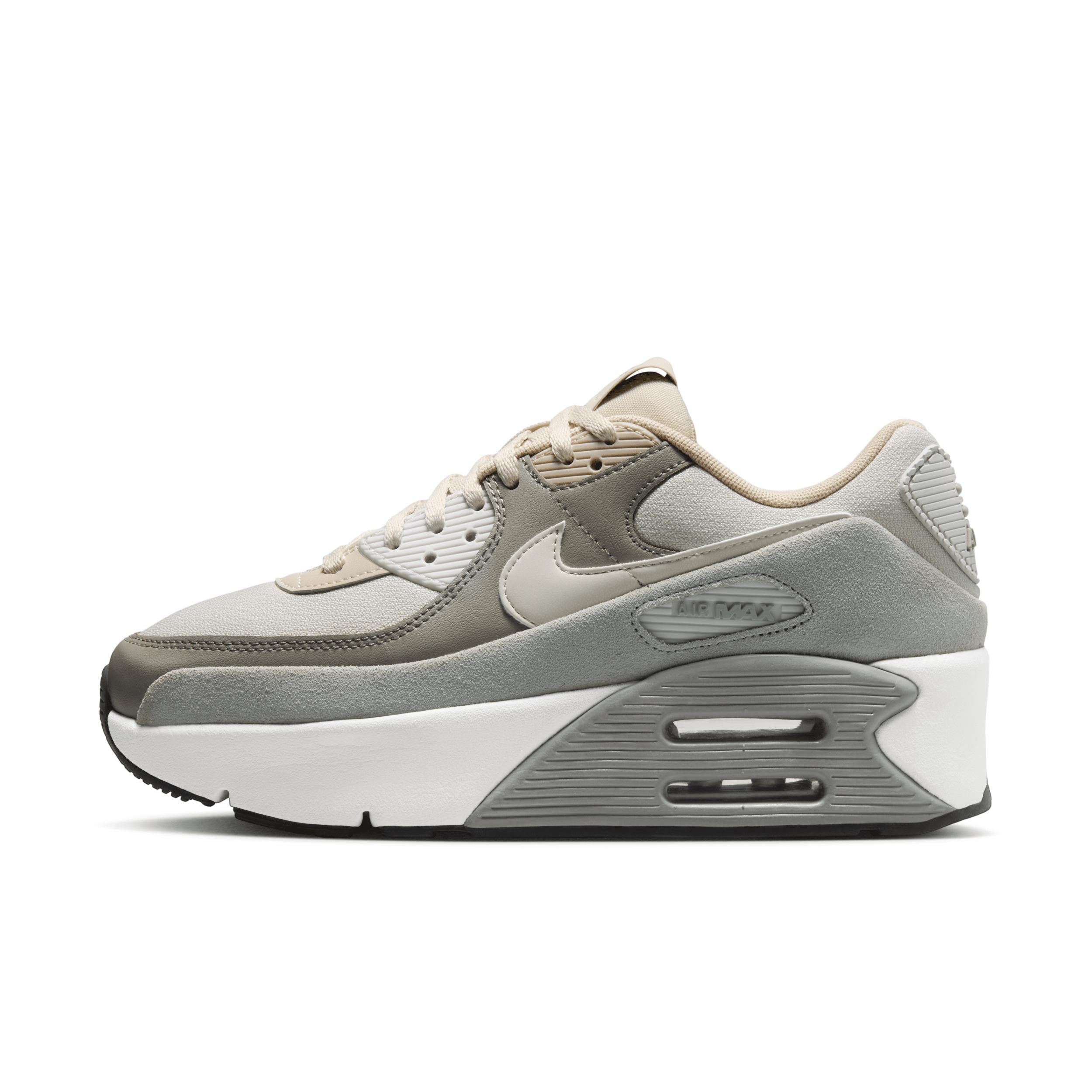 Nike Womens Air Max 90 LV Shoes | FD4328-109 Product Image