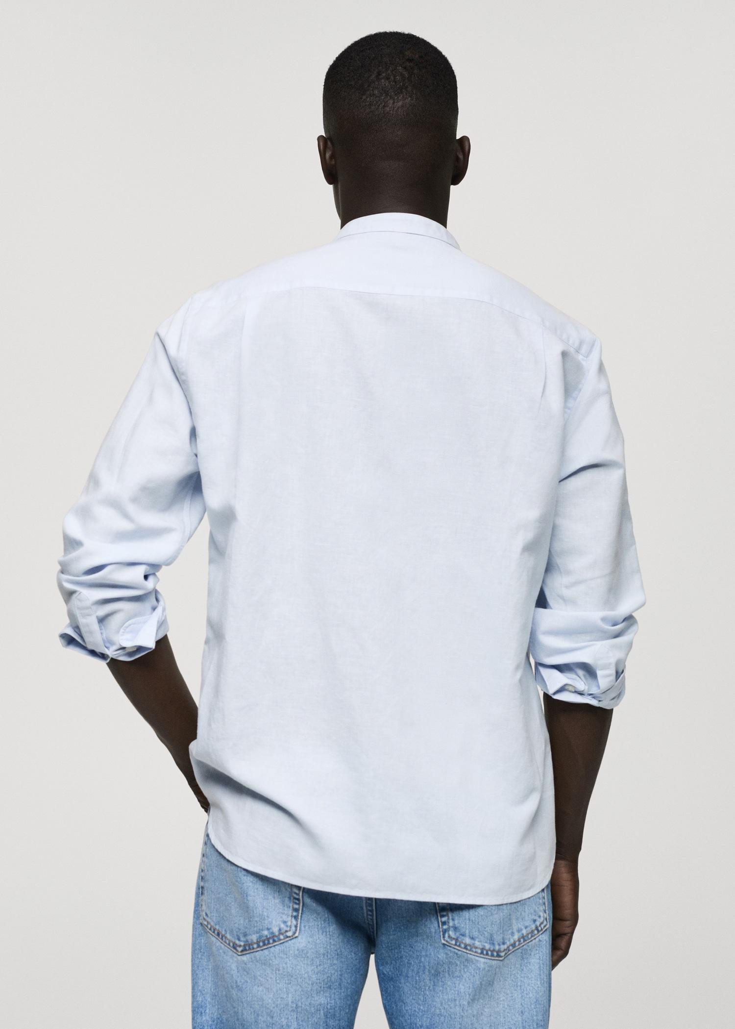 Classic-fit linen shirt with mandarin collar - Men | MANGO USA Product Image