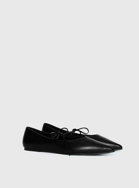 Billini Haruna Ballet Flats Black Product Image