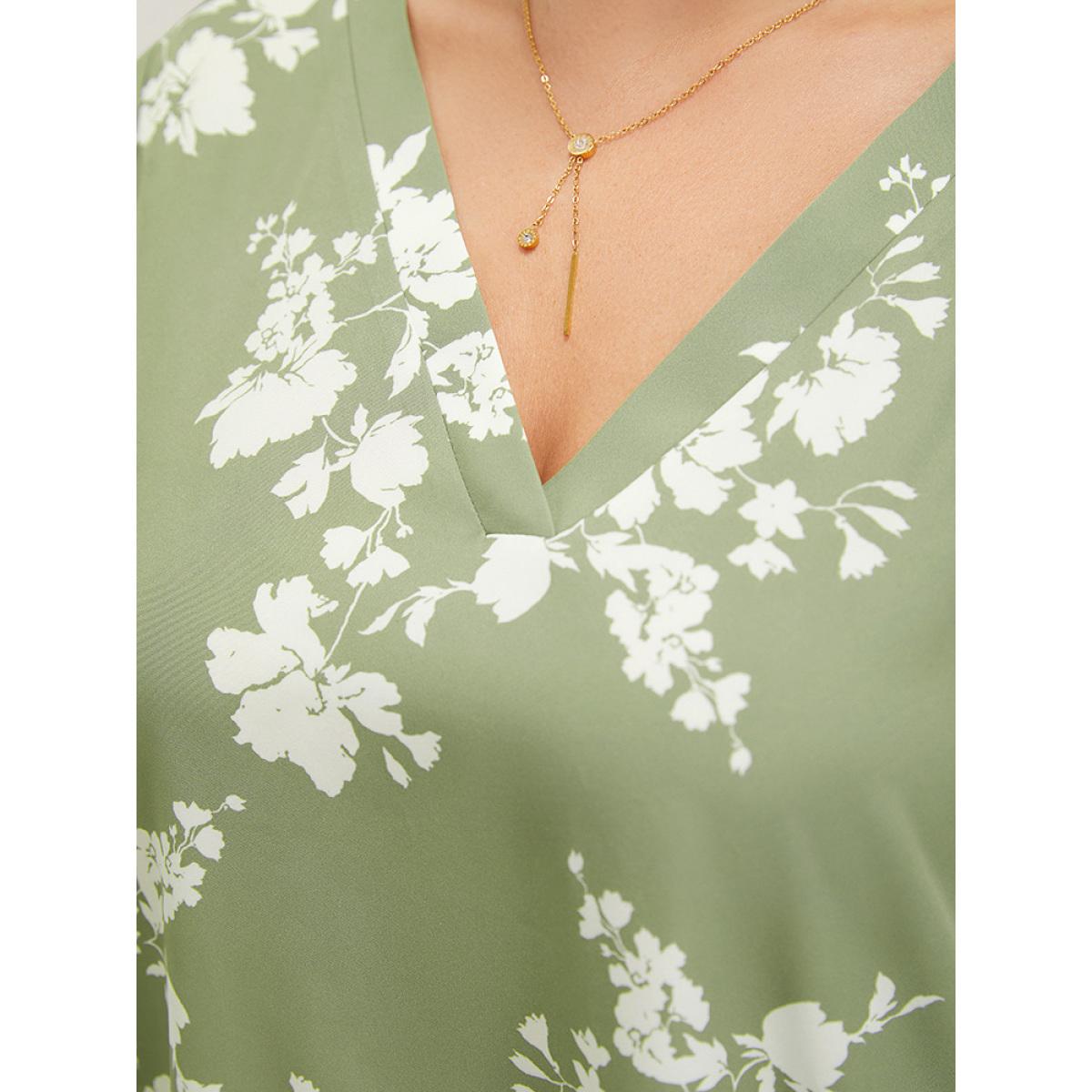 Plus Size Mint Floral Knot Sleeve V Neck Blouse Women Elegant Short sleeve V-neck Dailywear Blouses BloomChic 12/L Product Image