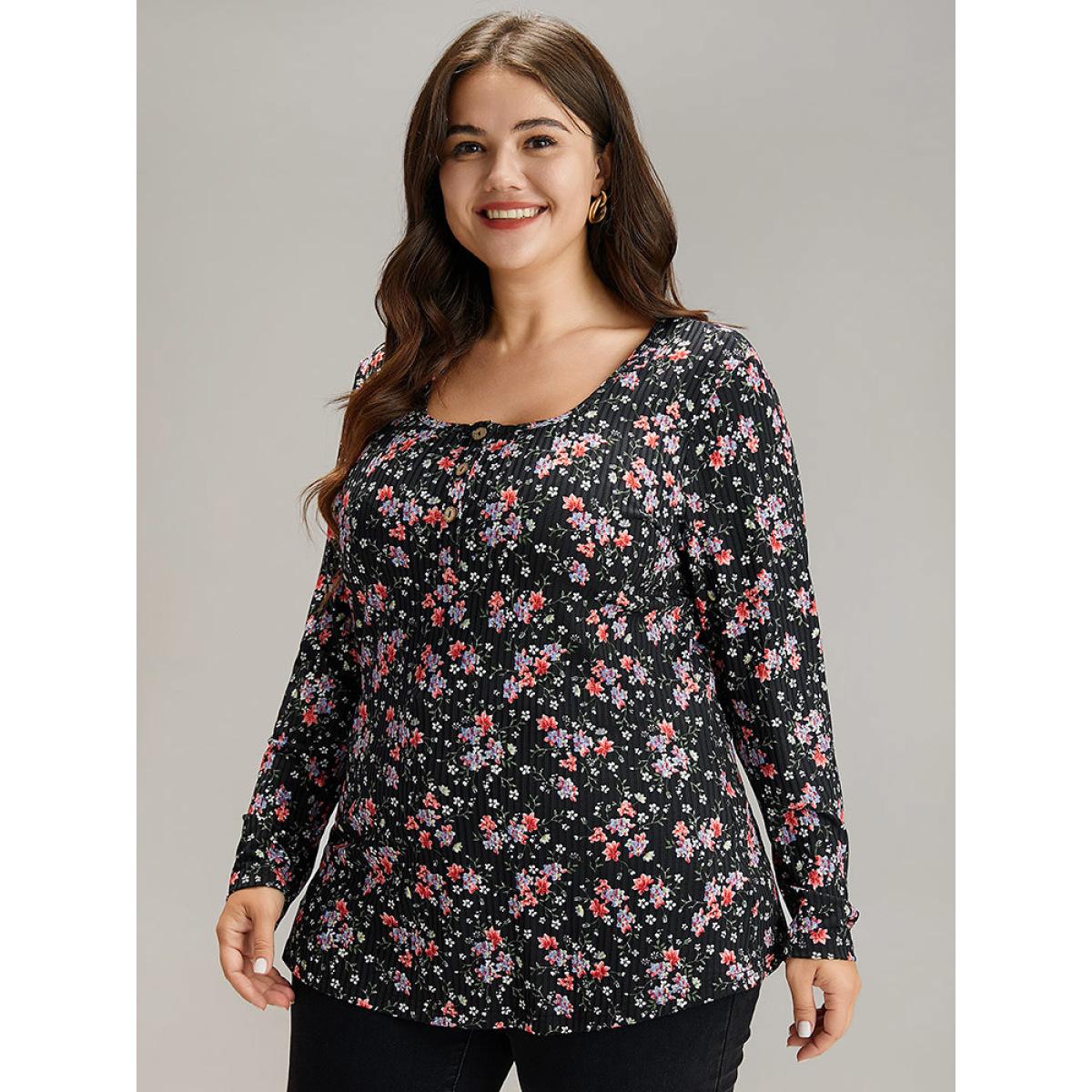 Plus Size Ditsy Floral Square Neck Button Up T-shirt Black Women Elegant Printed Ditsy Floral Square Neck Everyday T-shirts BloomChic 14-16/1X Product Image