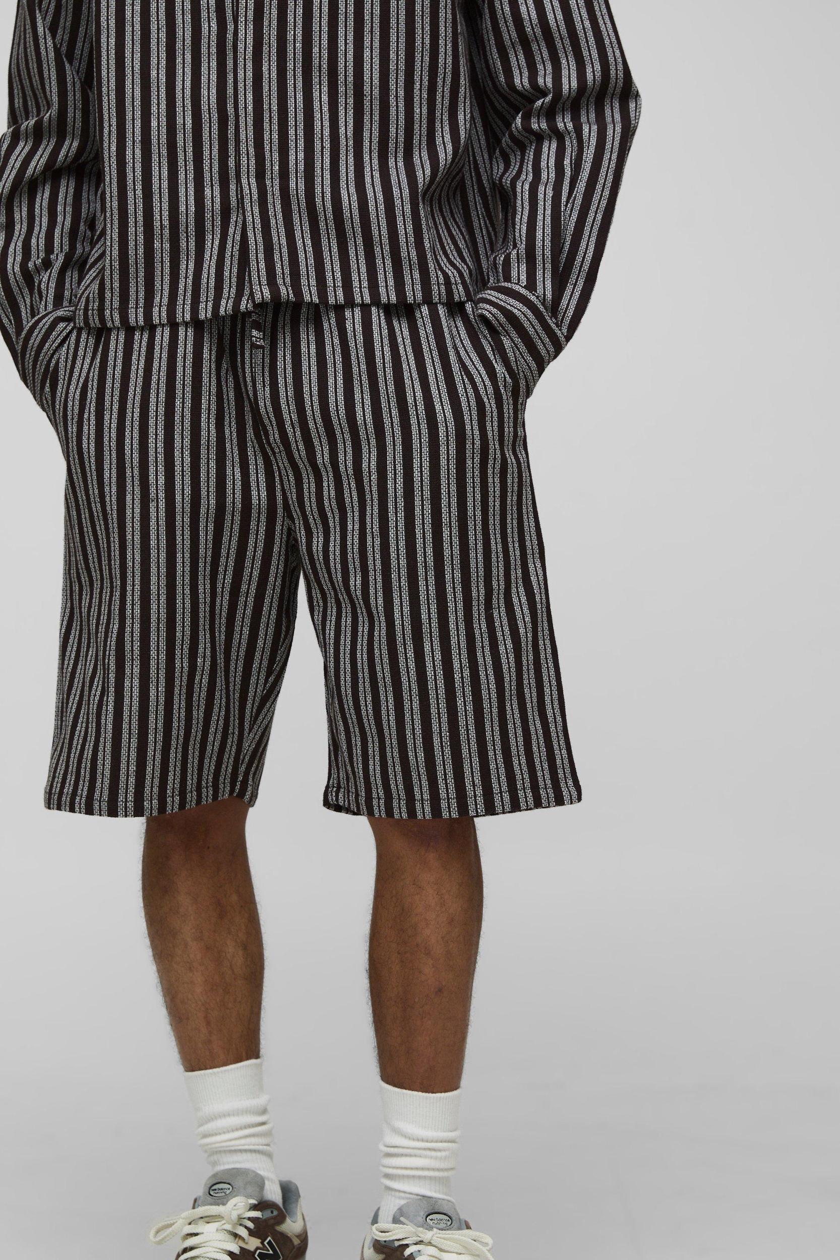 Stripe Relaxed Fit Short | boohooMAN USA Product Image