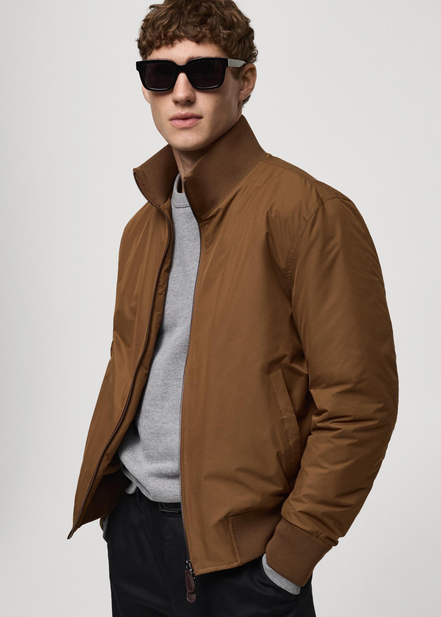 Water-repellent quilted bomber jacket - Men | MANGO USA Product Image