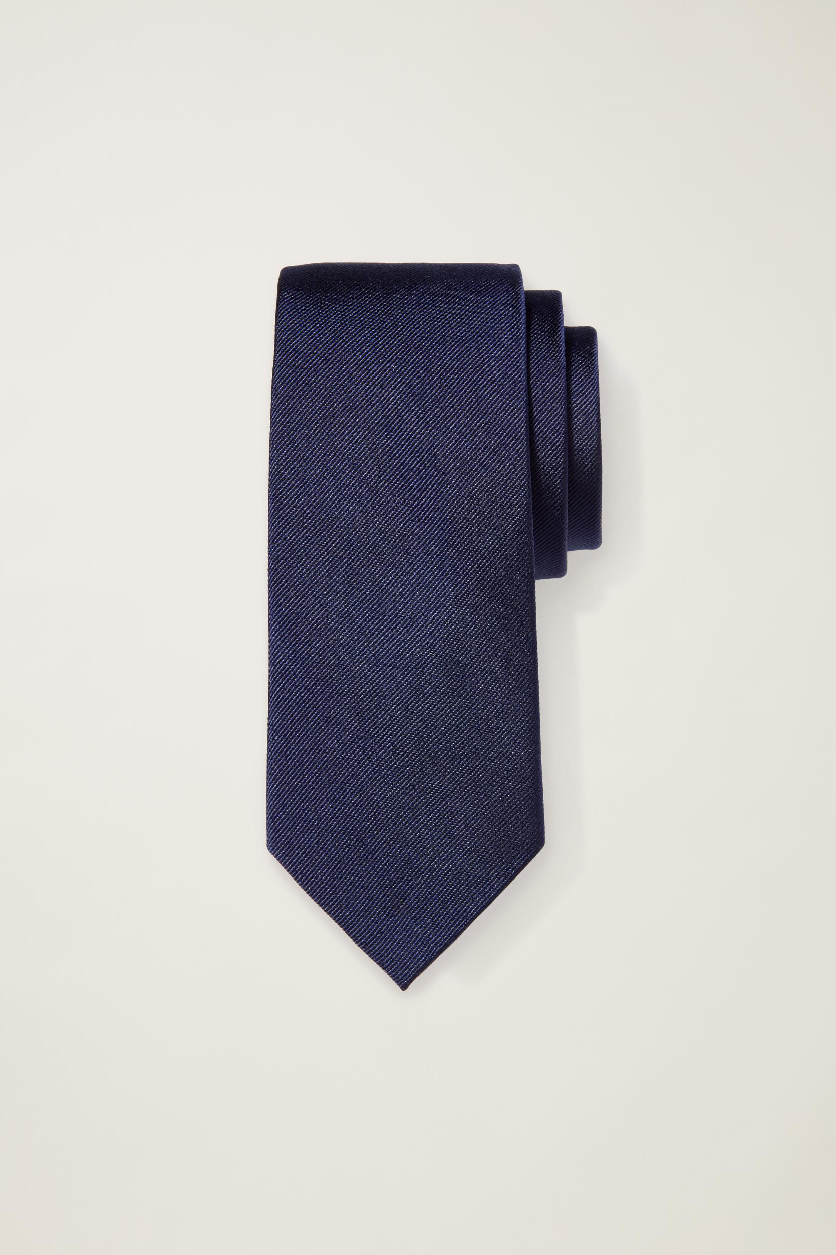 Premium Necktie Product Image