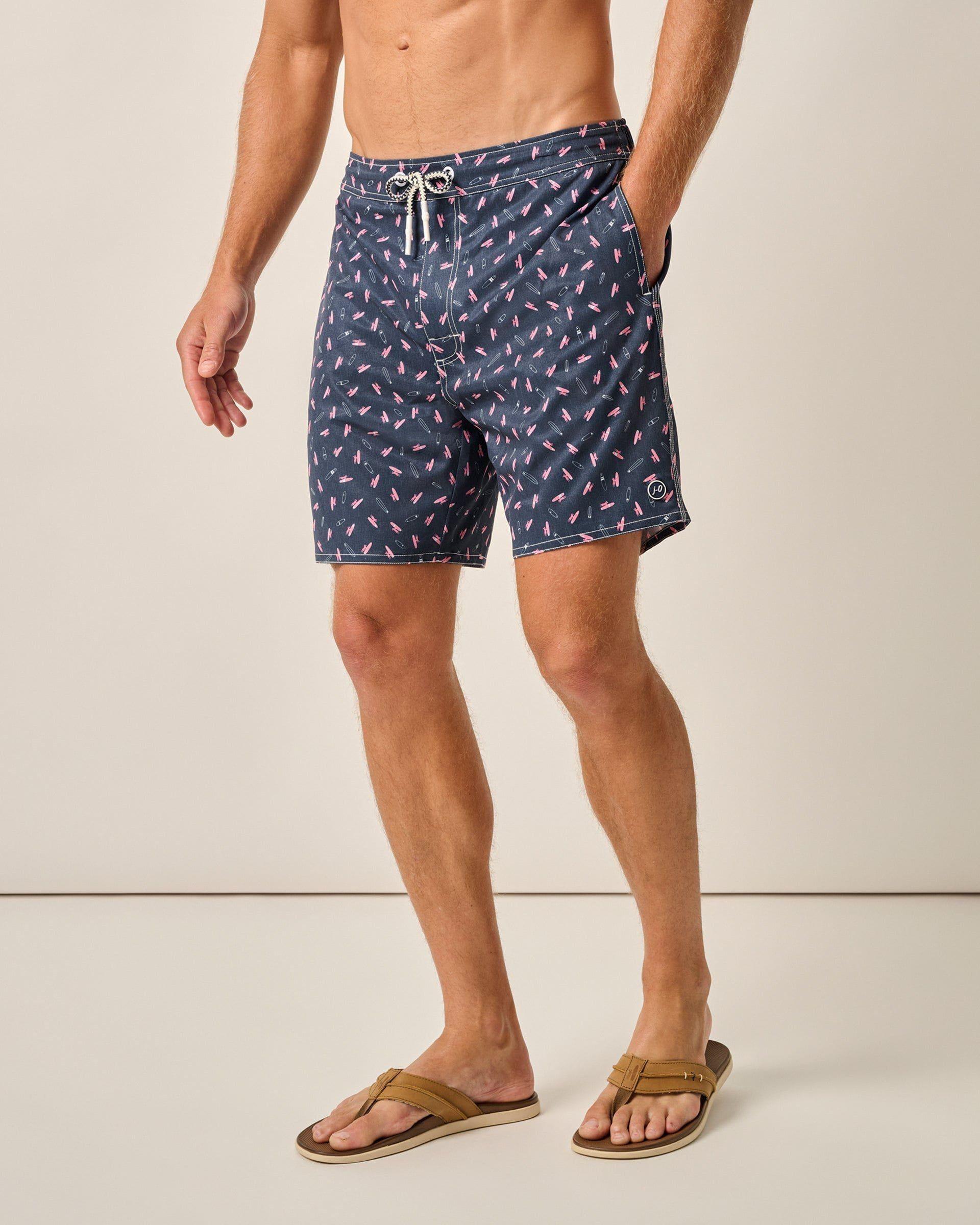 The Half Elastic 7" Surf Shorts Male Product Image