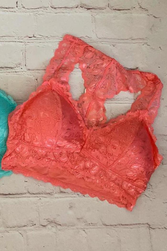 Plus Sized Stretch Lace Bra Product Image