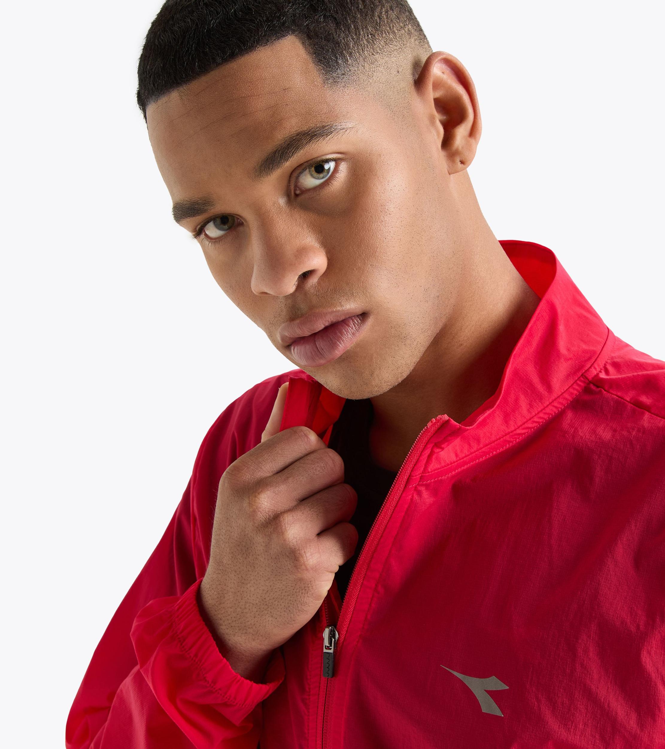 PACKABLE WIND JACKET Product Image