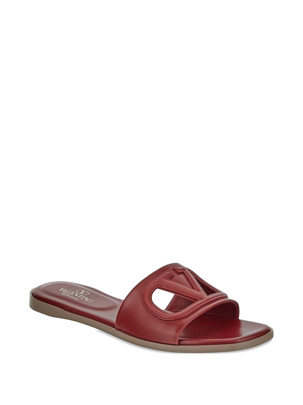 VLogo Signature flat leather sandals Product Image