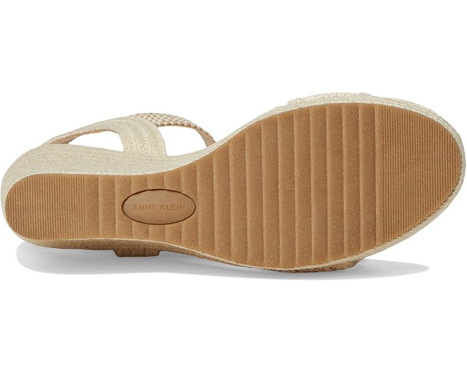 Pileni Product Image