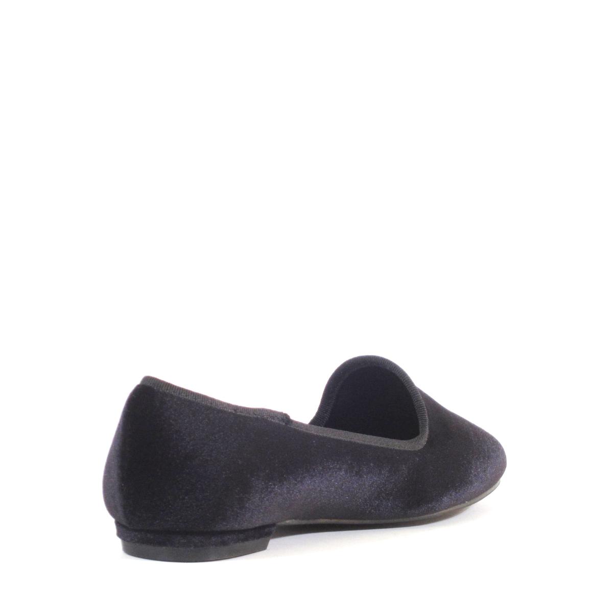 Chain Velvet Loafers Product Image