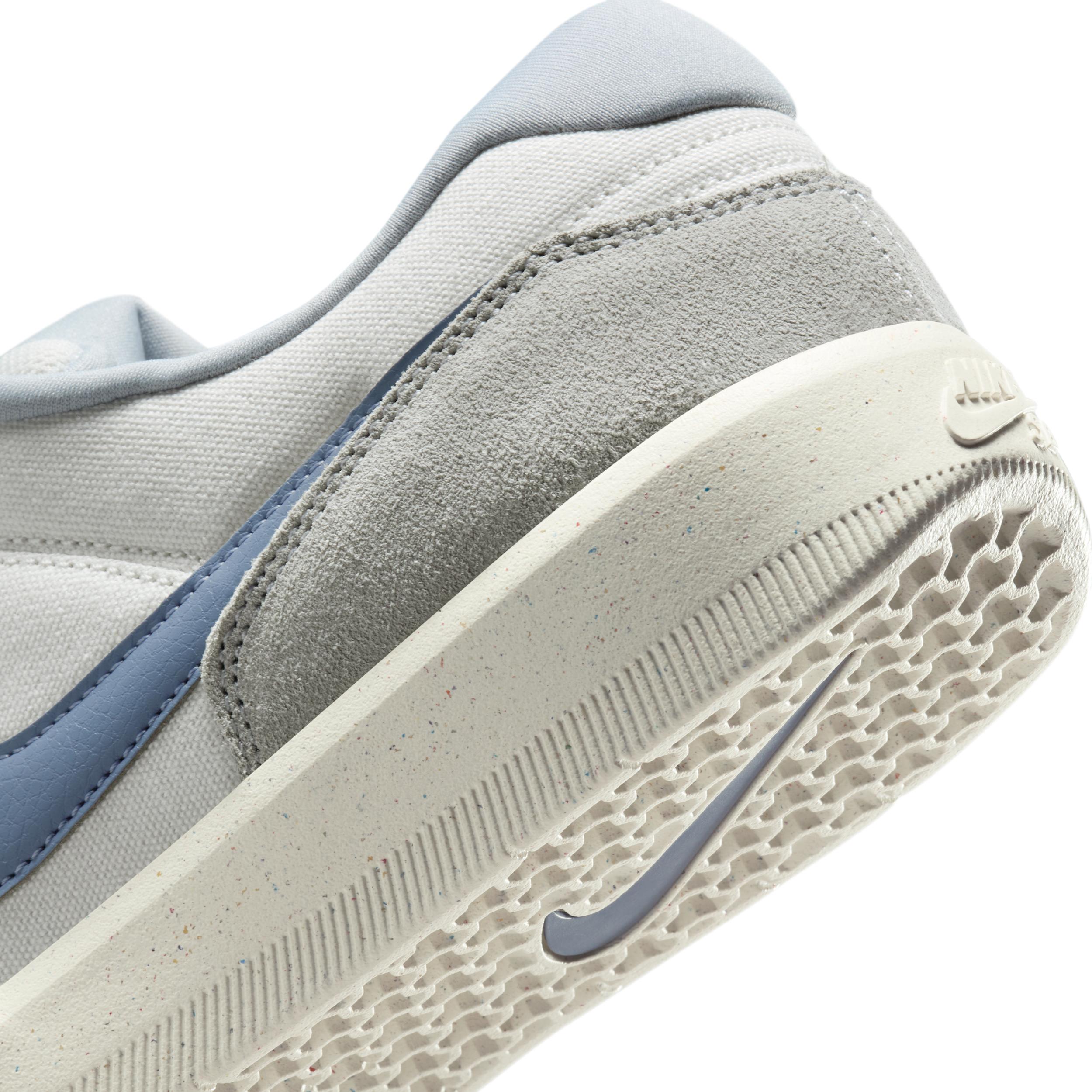 Men's Nike SB Force 58 Skate Shoes Product Image