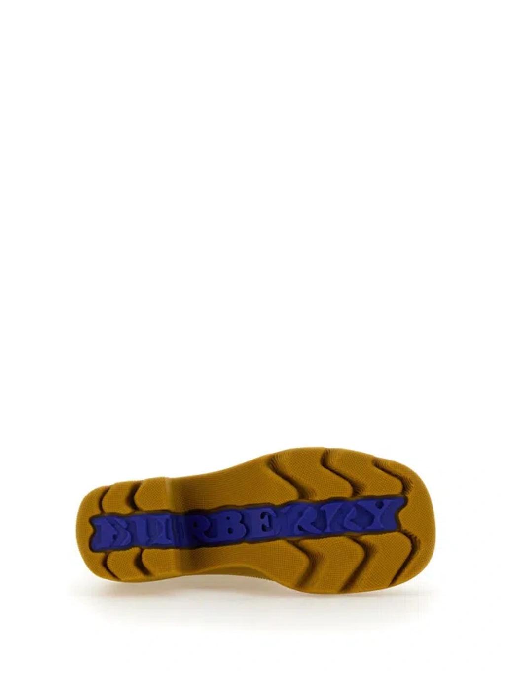 BURBERRY Boot Marsh In Gold Product Image