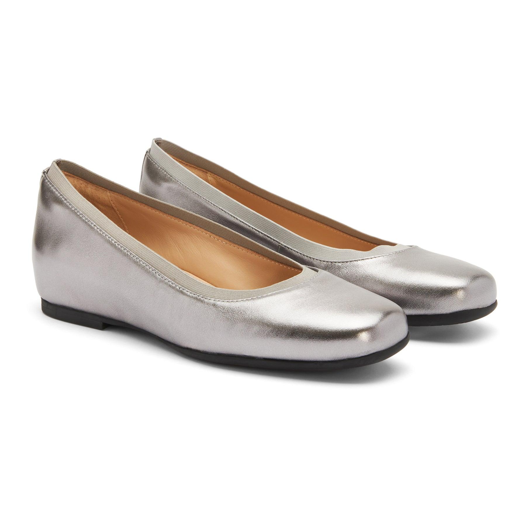 Cadence Ballet Metatarsal Female Product Image