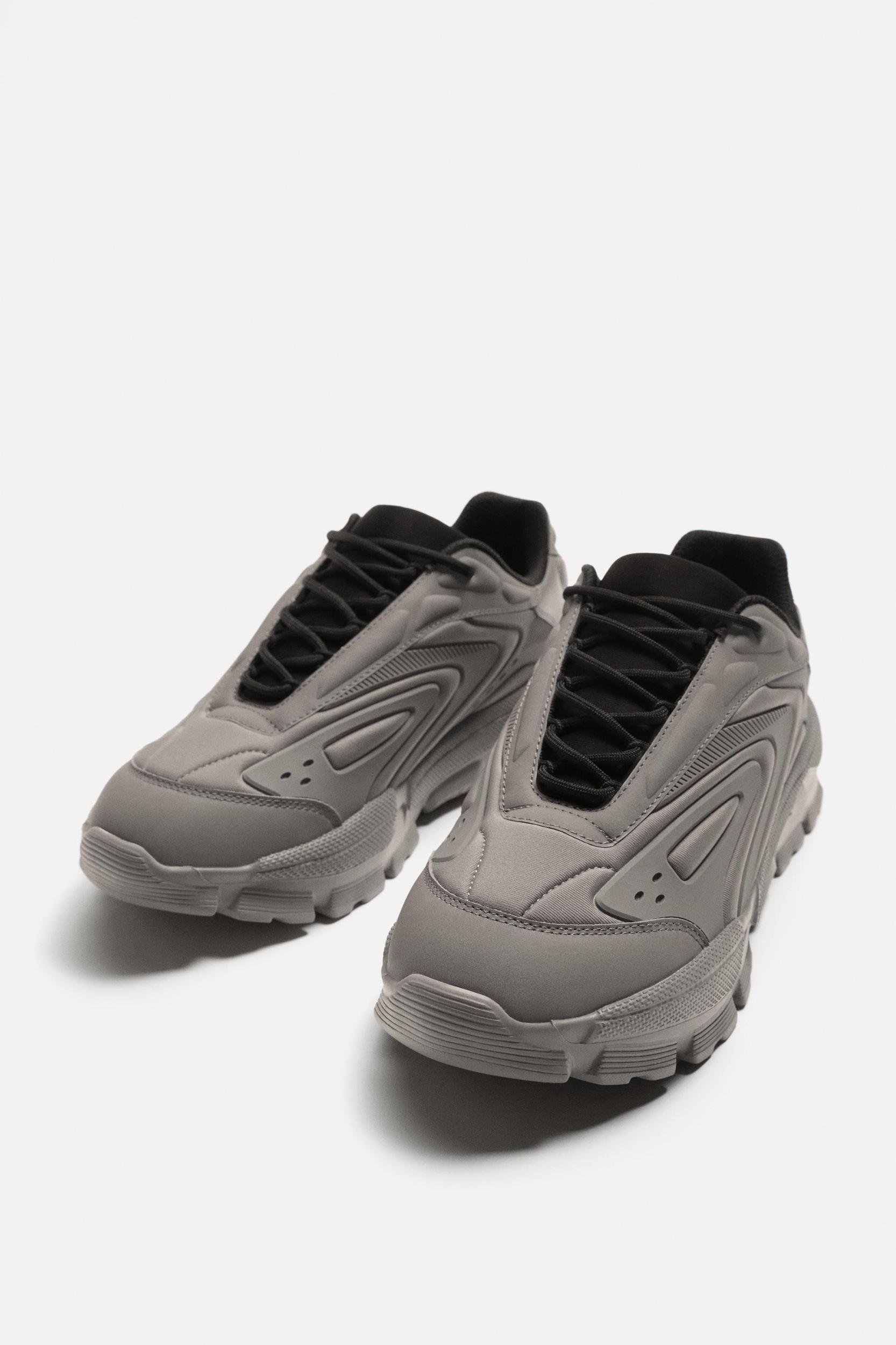 CHUNKY SNEAKERS Product Image
