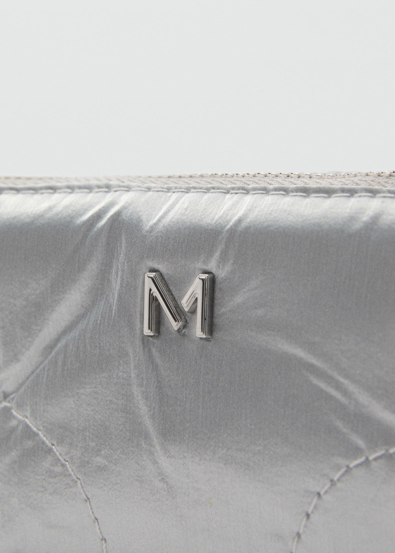 Logo coin purse with zip - Women | MANGO USA Product Image