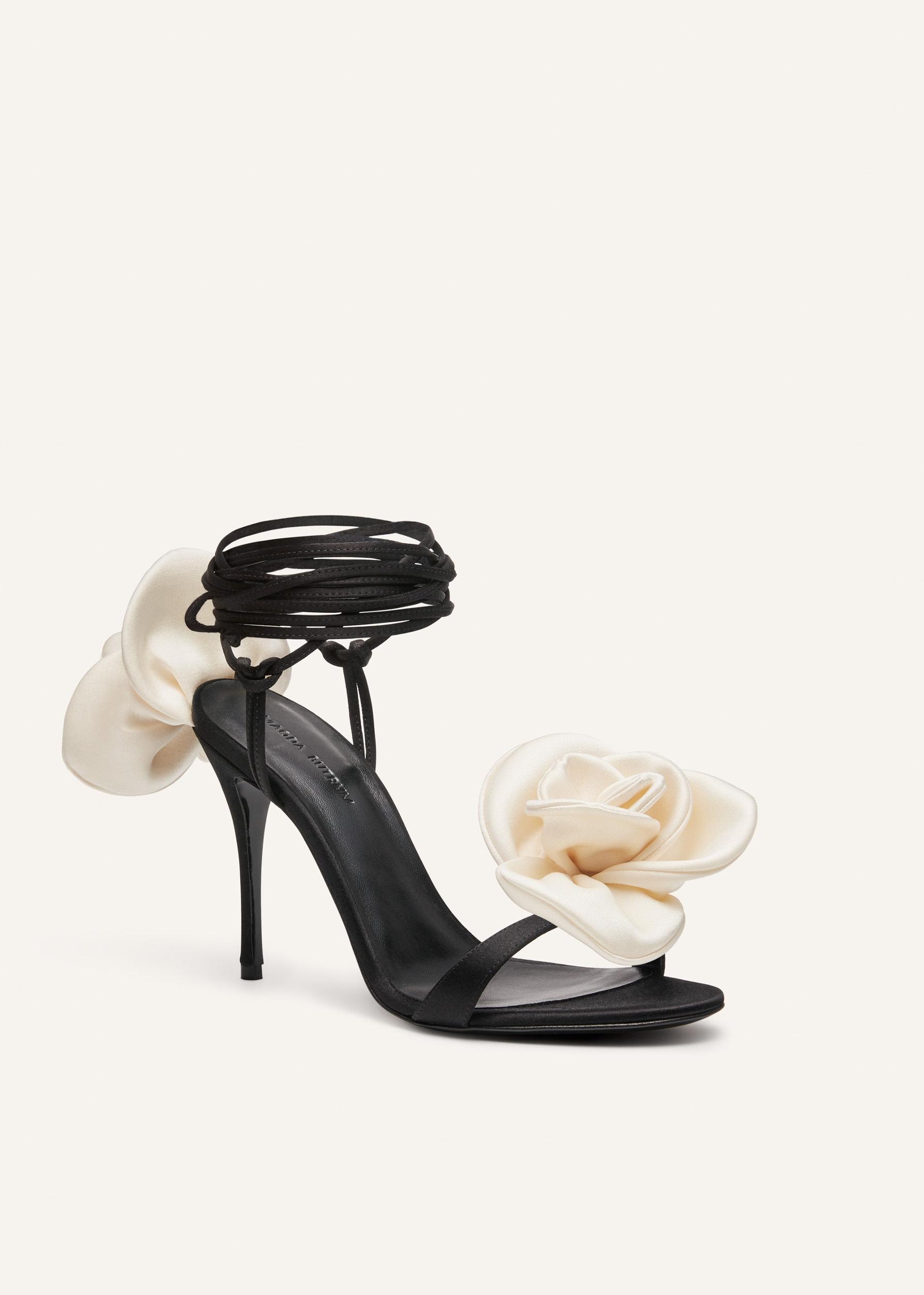 Double ivory flower heel sandals in black satin Product Image