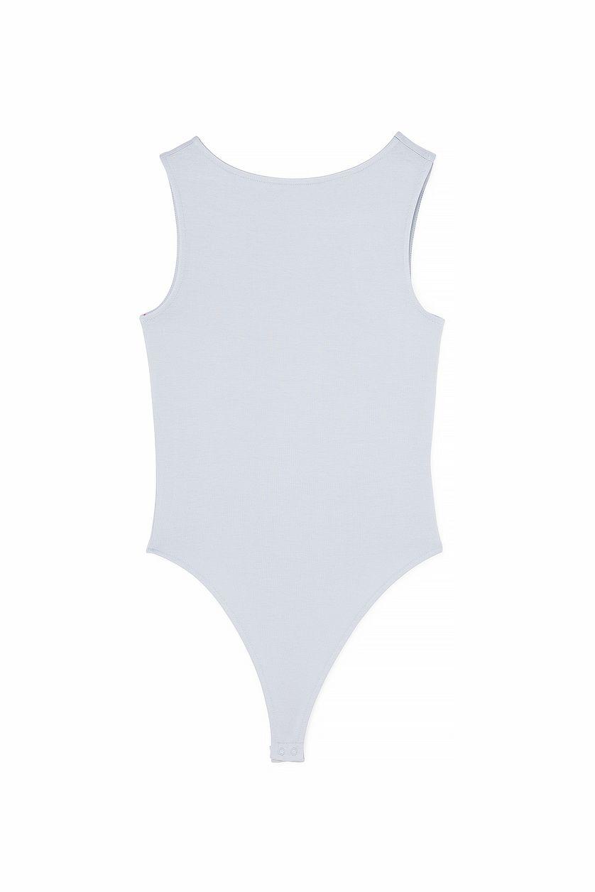 Soft Line Boat Neck Sleeveless Body Product Image
