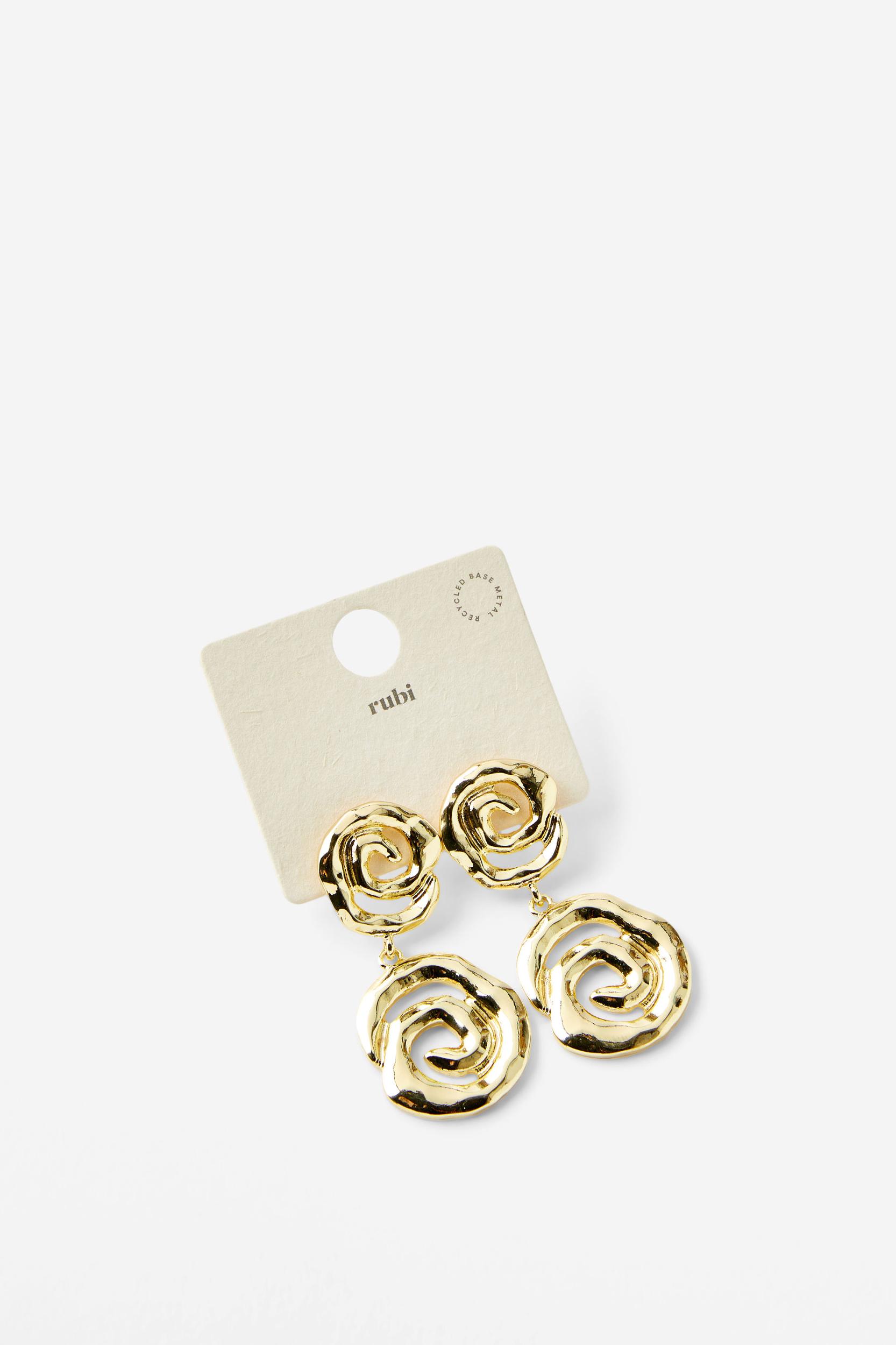 Mid Charm Earring Product Image