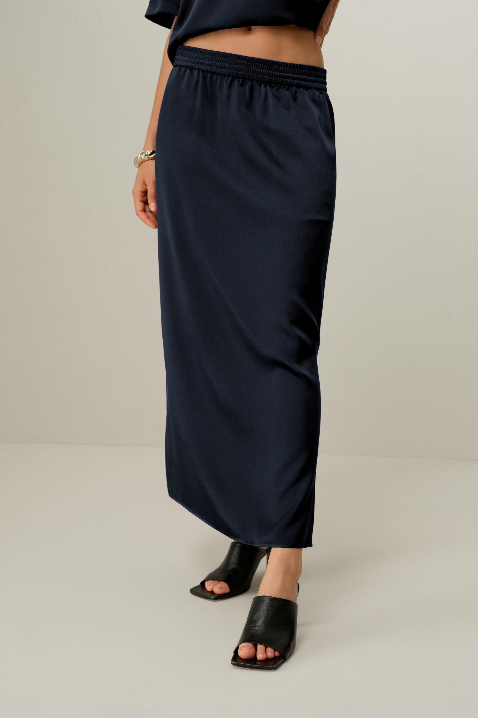 Washable Silk Charmeuse Pull-On Skirt Product Image