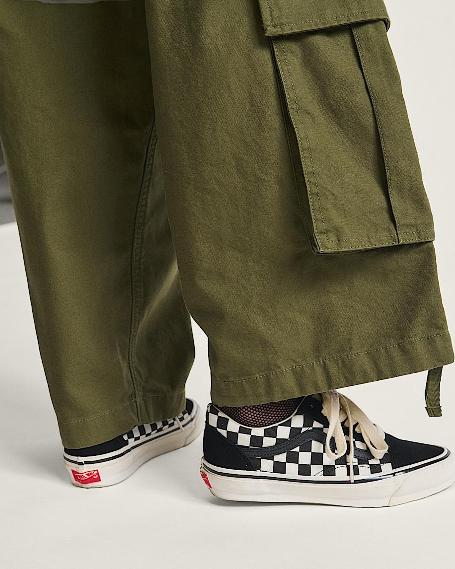 Premium Old Skool Checkerboard Shoe in Black / White| Vans US Product Image