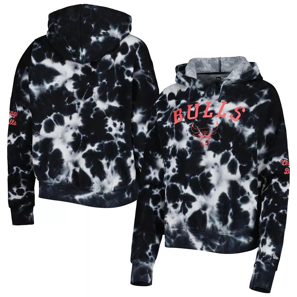 Women's New Era Black Chicago Bulls Brushed Cotton Tie-Dye Pullover Hoodie, Size: Small Product Image