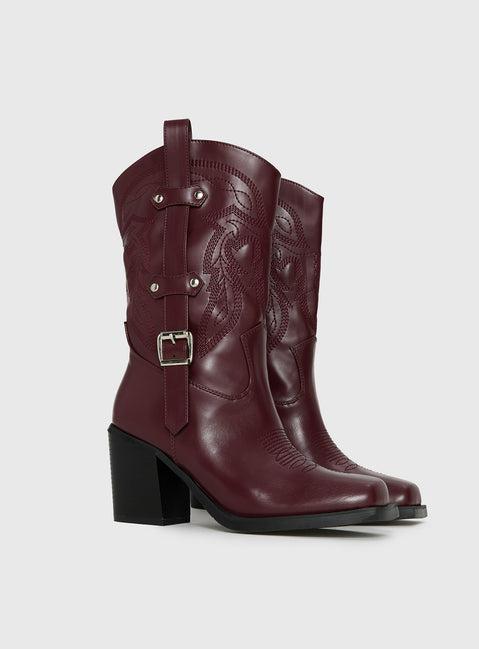 Cypress Western Boots Burgundy Product Image