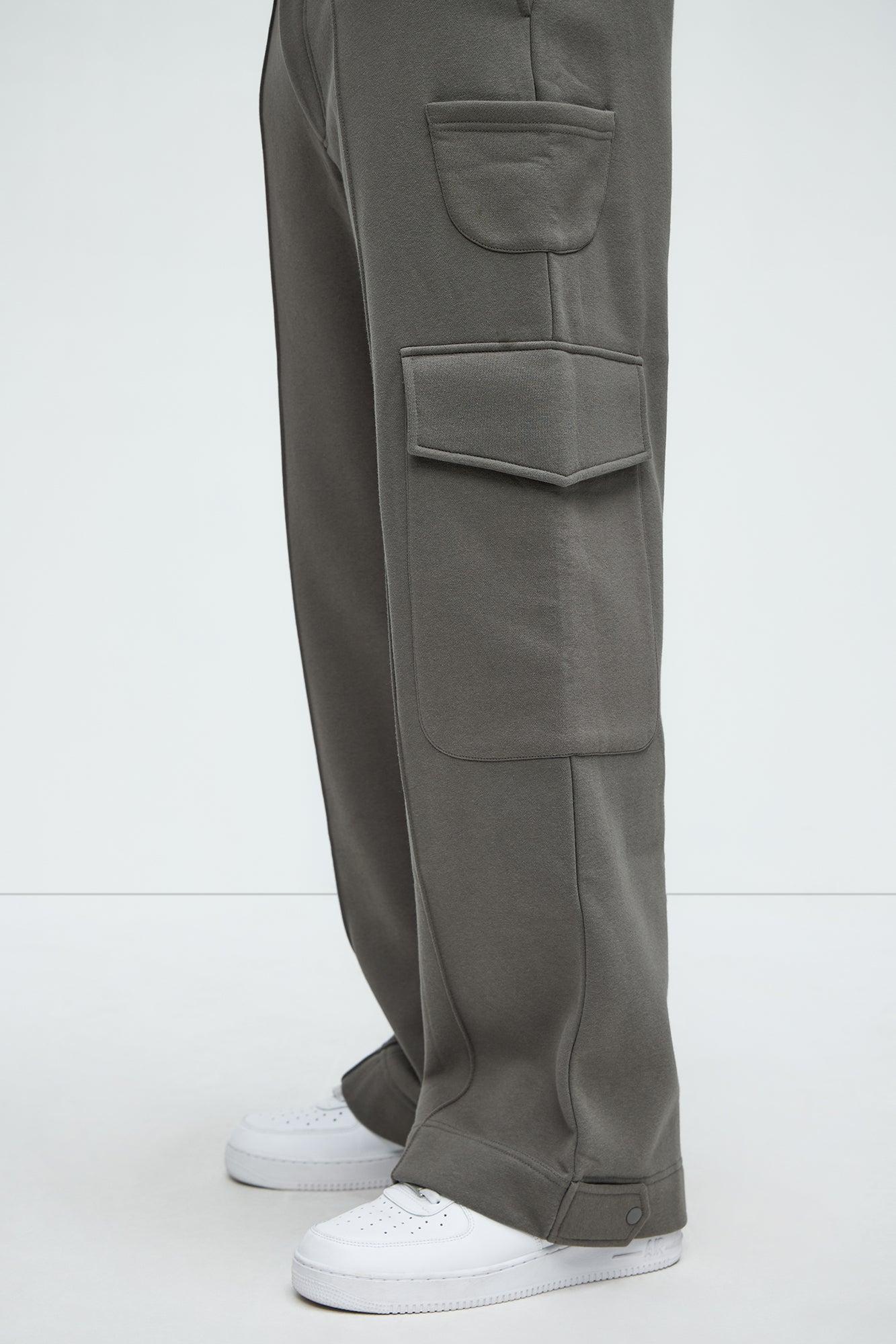 Tyson Baggy Cargo Sweatpants - Grey Product Image