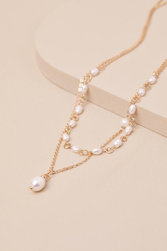 Ayleen Gold Pearl Two-Piece Necklace Set Product Image