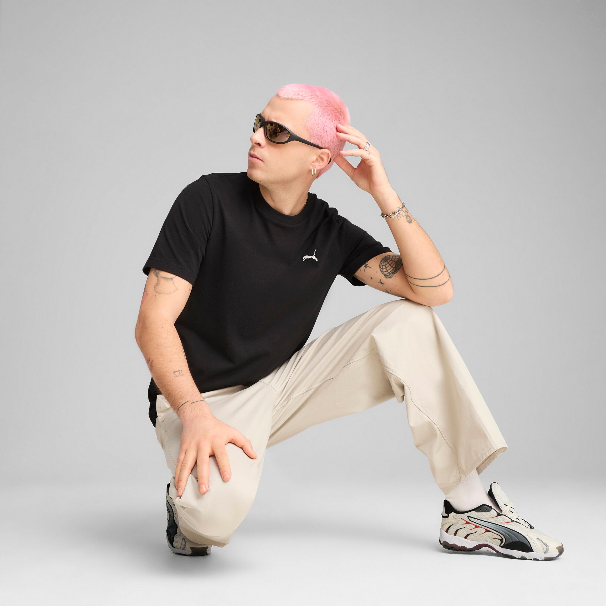 WARDROBE ESSENTIALS Men's Tee Product Image