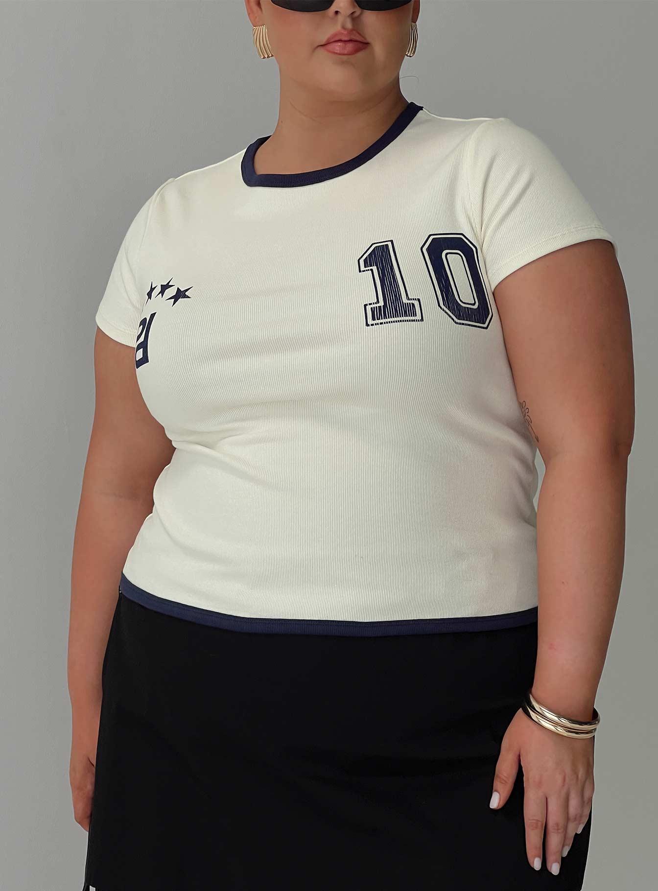 Track Record Graphic Top Cream Curve Product Image