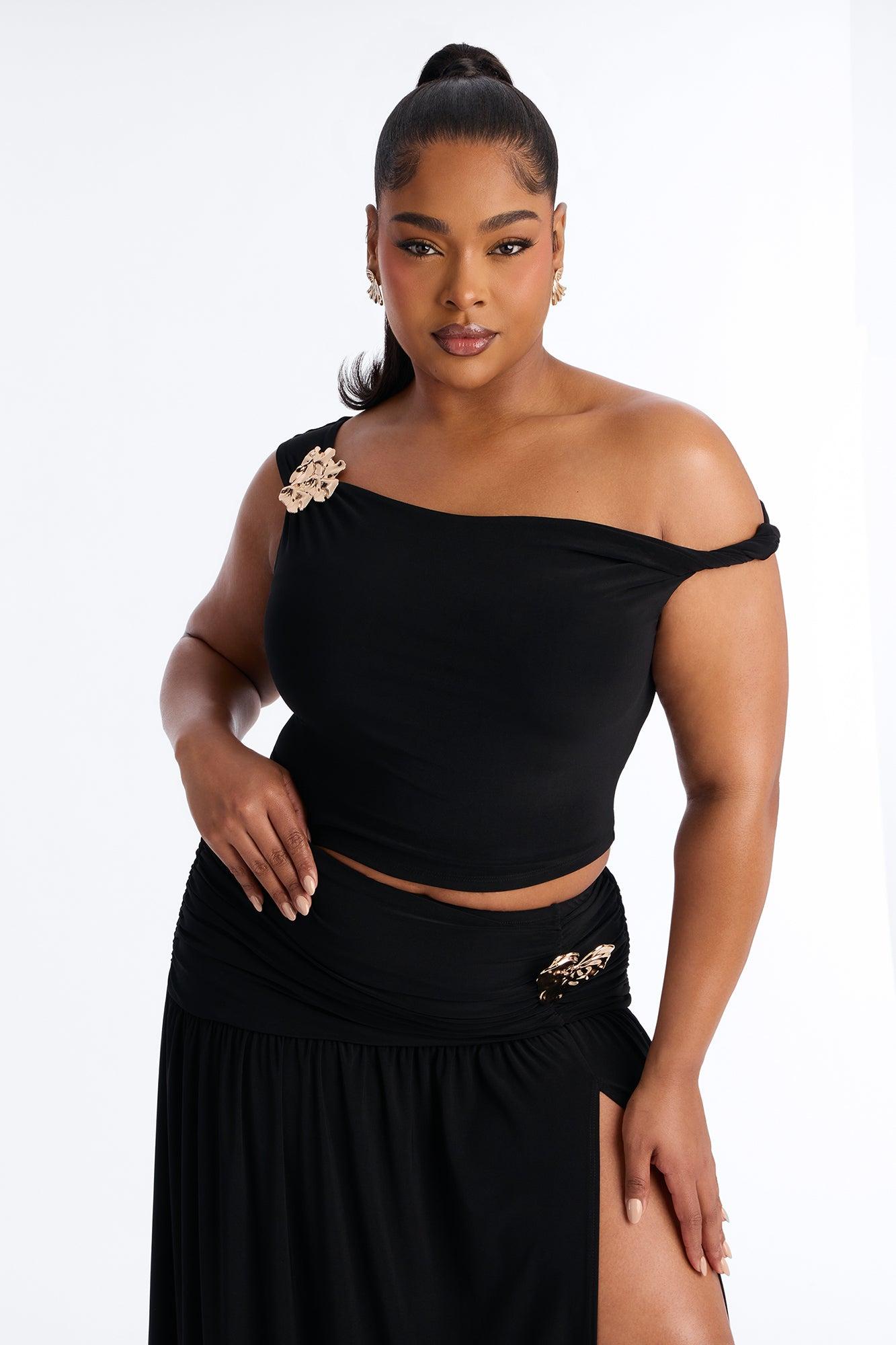 Marjorie Hardware Off Shoulder Maxi Skirt Set - Black Female Product Image