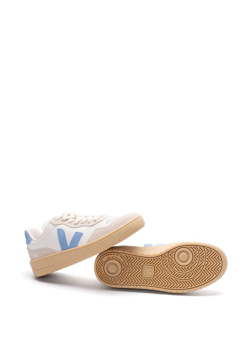 V-90 sneakers Product Image