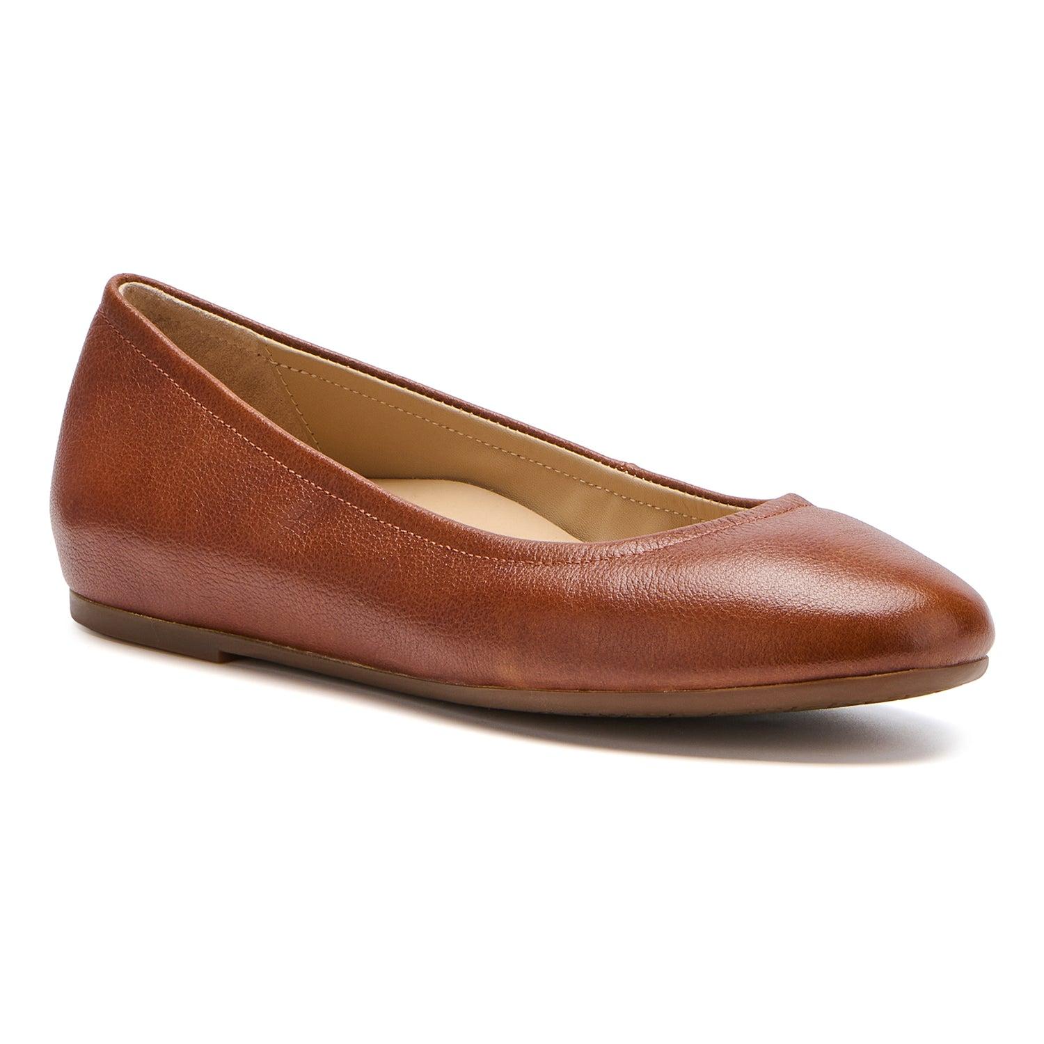 Promenade Flat Female Product Image