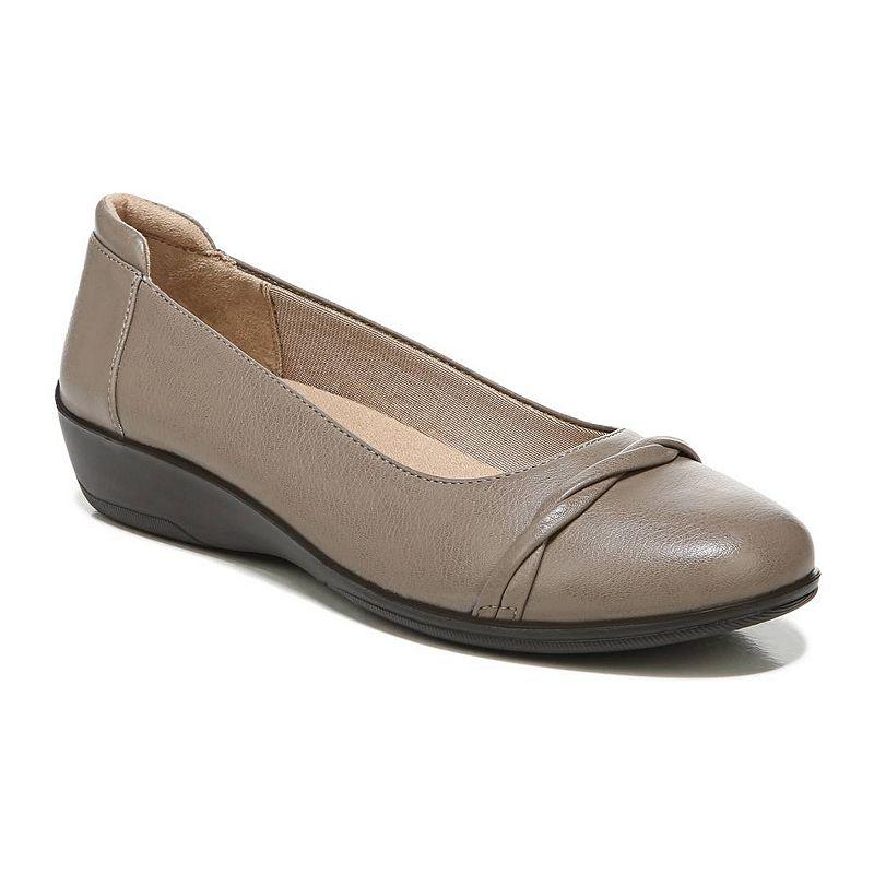 Lifestride Womens Impact Flat Product Image