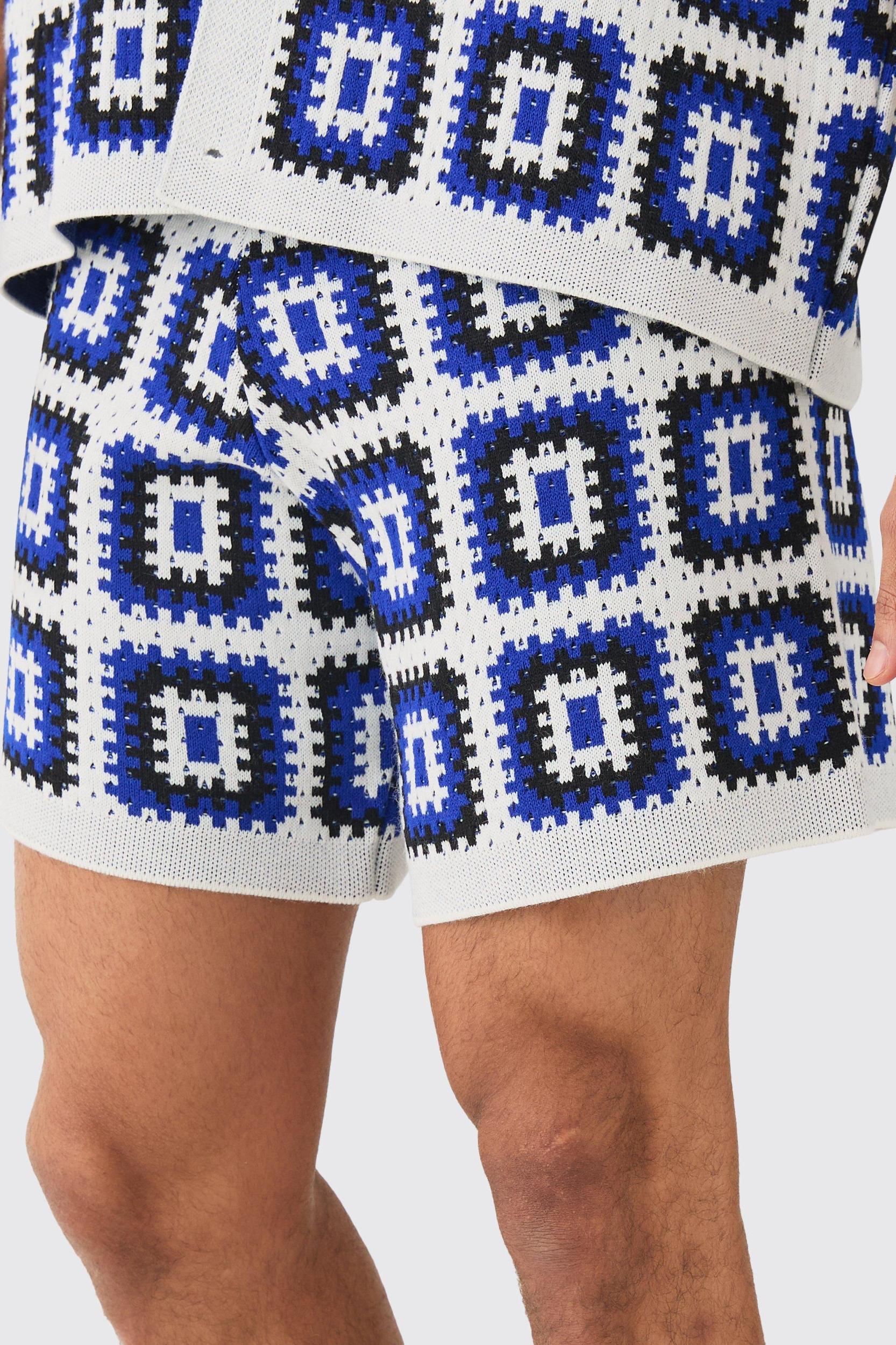 Relaxed Crochet Knit Short In White | boohooMAN USA Product Image