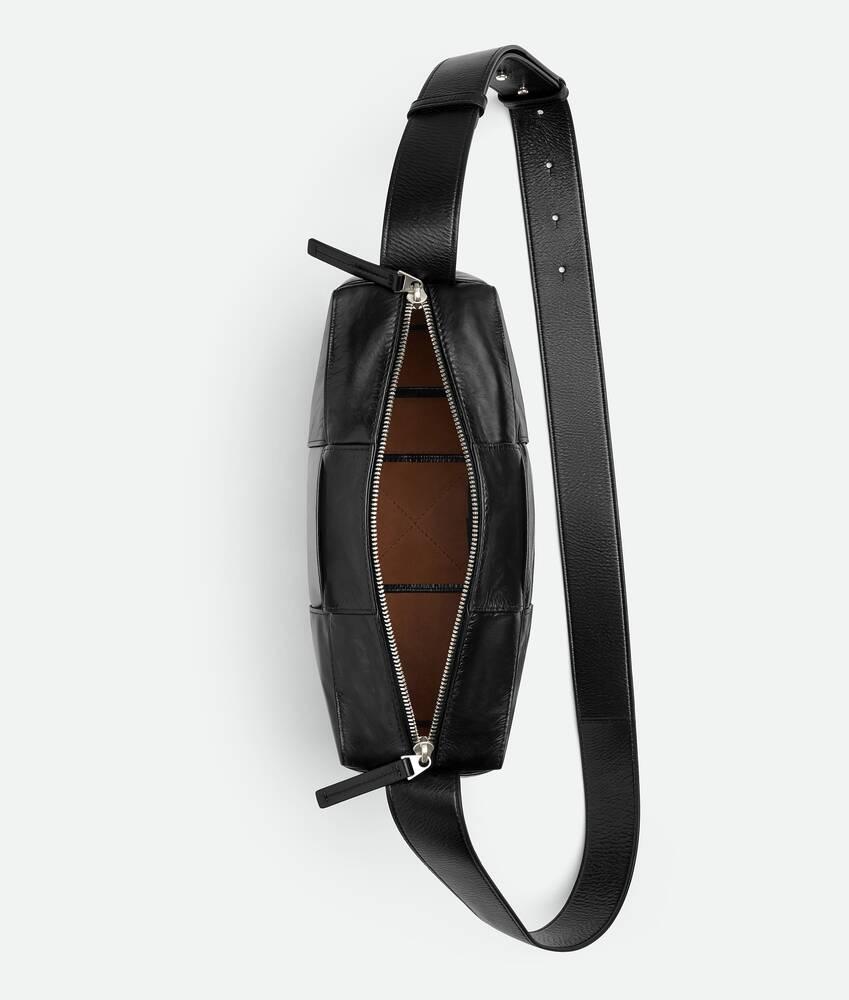 Men's Arco Camera Bag in Black Product Image