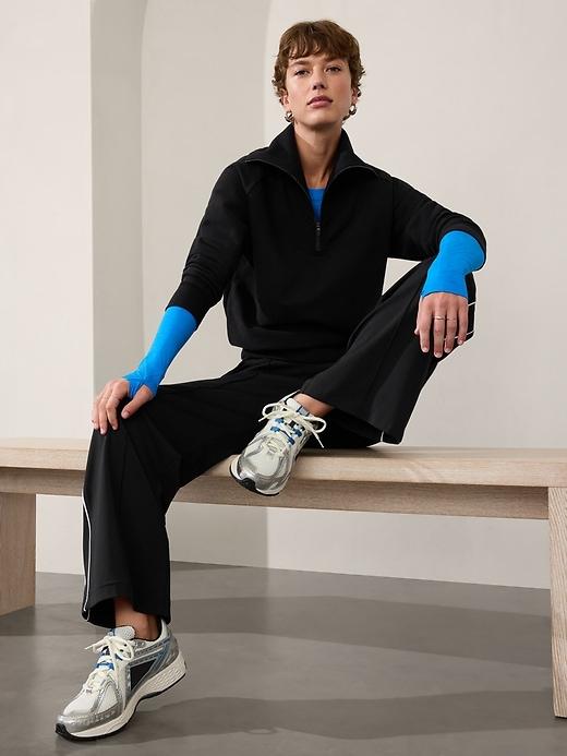 Forever Fleece Relaxed 1/4 Zip Sweatshirt Product Image