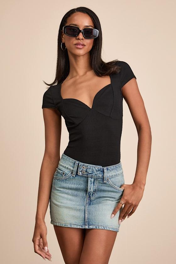 Jacqueline Black Ribbed Knit Short Sleeve Bodysuit Product Image
