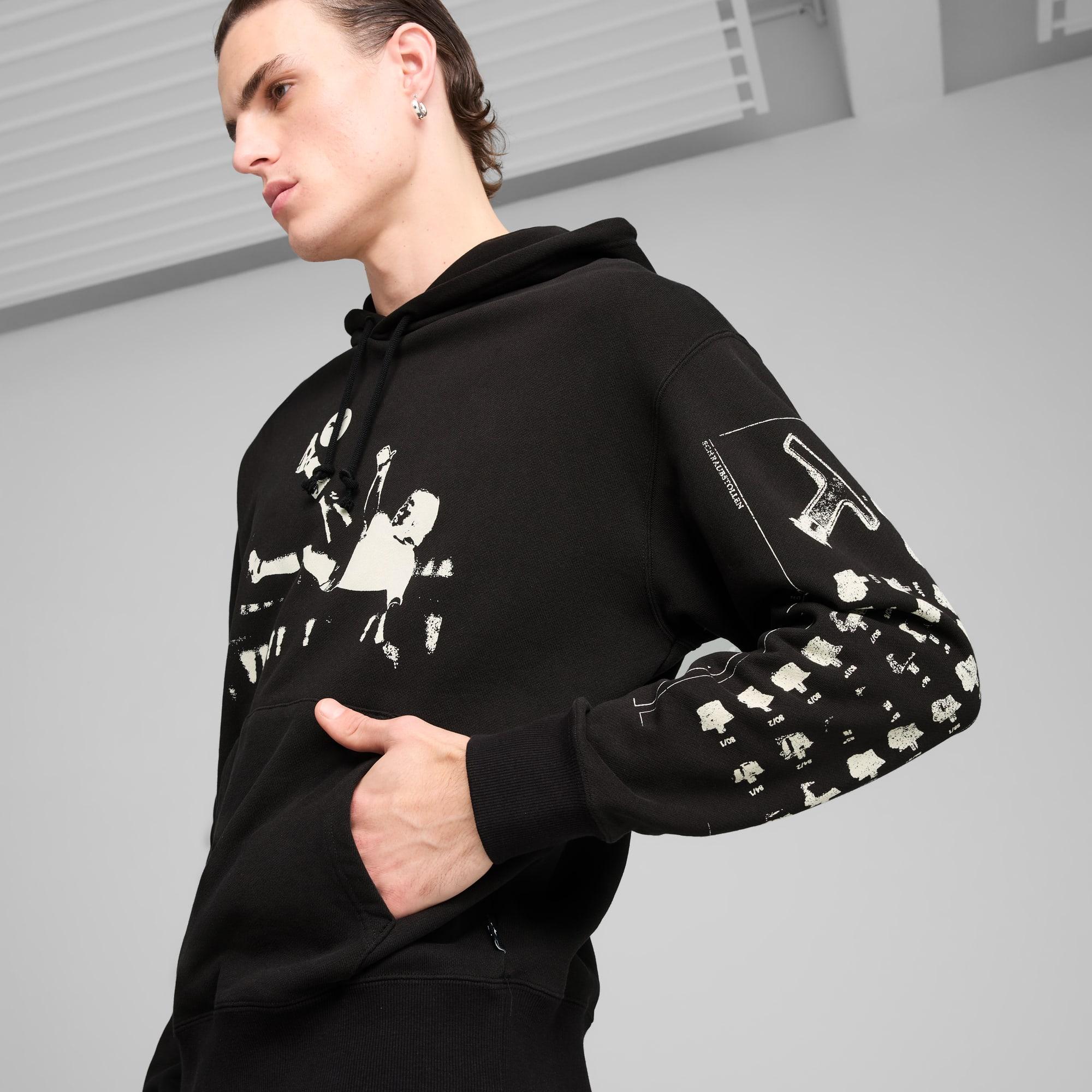 PUMA GRAPHICS Soccer Men's Hoodie Product Image