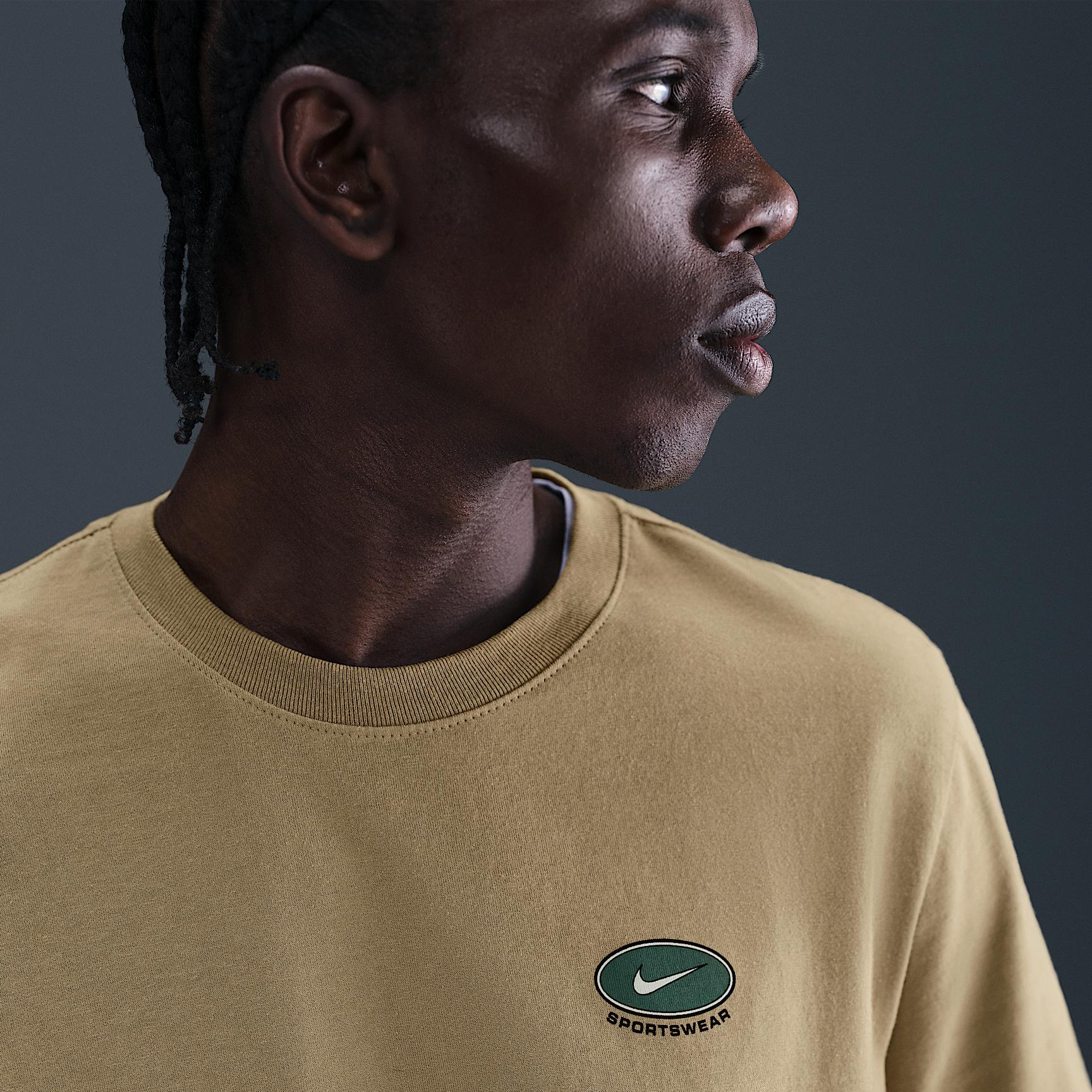 Nike Sportswear Men's T-Shirt Product Image