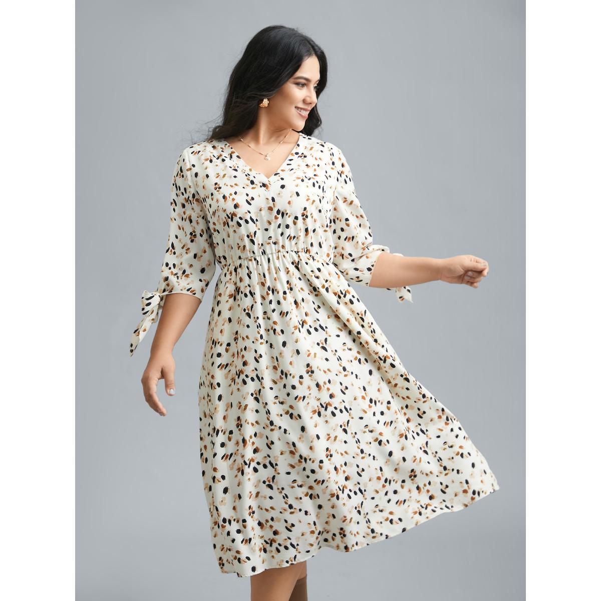 Plus Size Printed Stretchy Waist-Cinched Midi Dress Apricot Women Elegant Tie knot V-neck Elbow-length sleeve Curvy BloomChic 30/6X Product Image