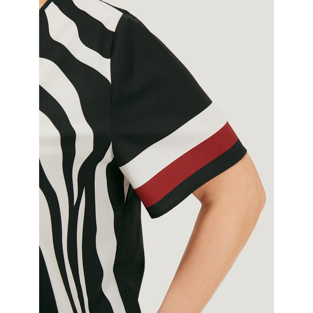 Plus Size Multicolor Striped & Geometric Print Crew Neck Blouse Women Elegant Short sleeve Round Neck Dailywear Blouses BloomChic 22-24/3X Product Image