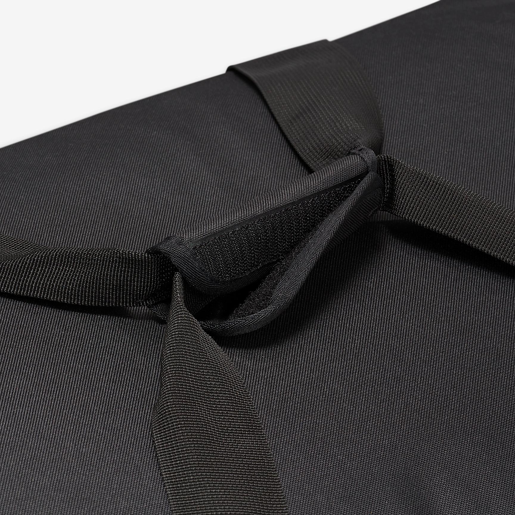 Nike Unisex Club Team Roller Bag (120L) | BA5199-010 Product Image