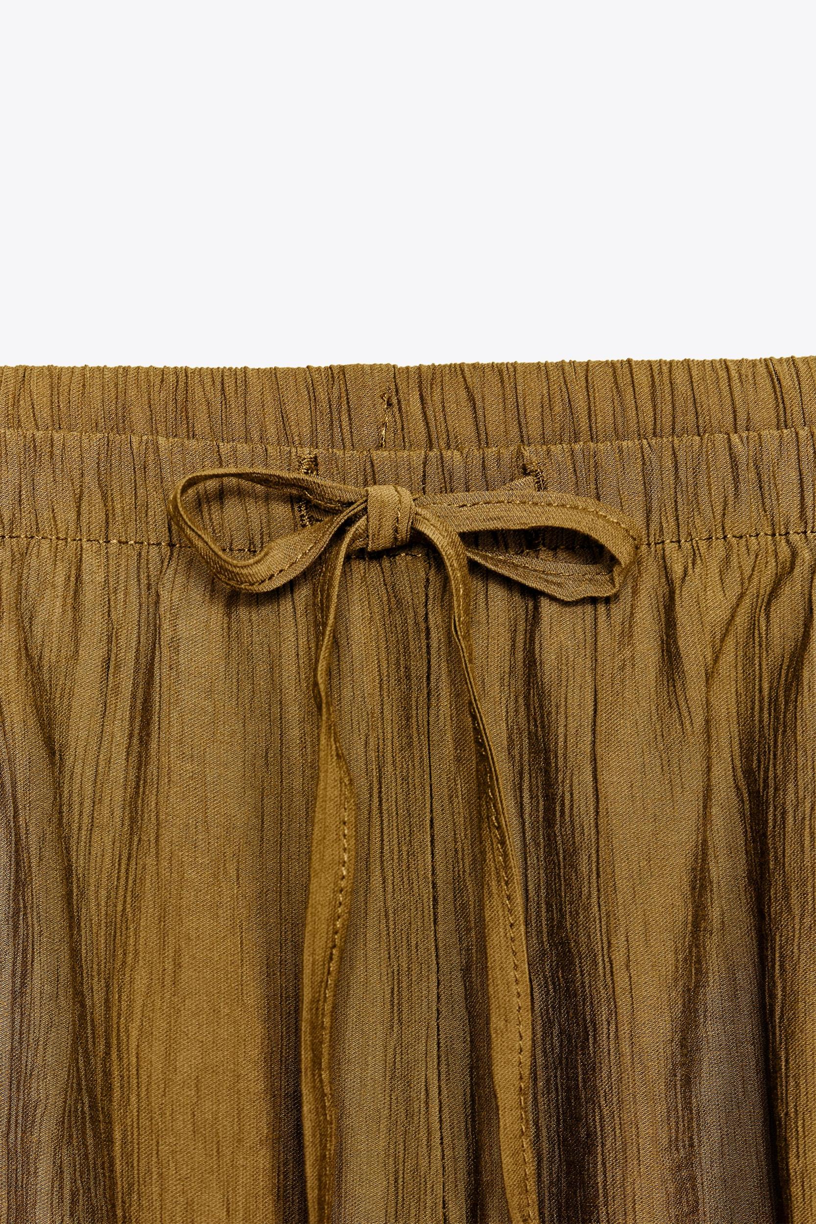 WRINKLED EFFECT MIDI SKIRT Product Image
